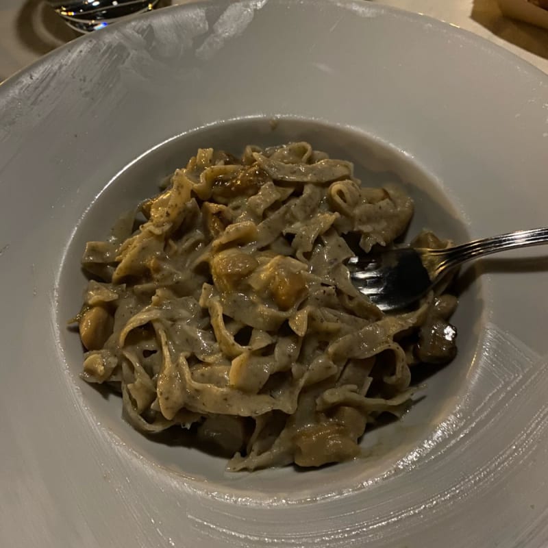 Tagliatelle funghi e formaggio - Locanda Degli Ulivi