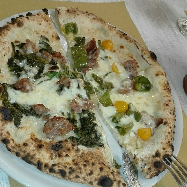 salsiccia e friarelli/ on ciccio - Pizzeria da Antonio, Rome