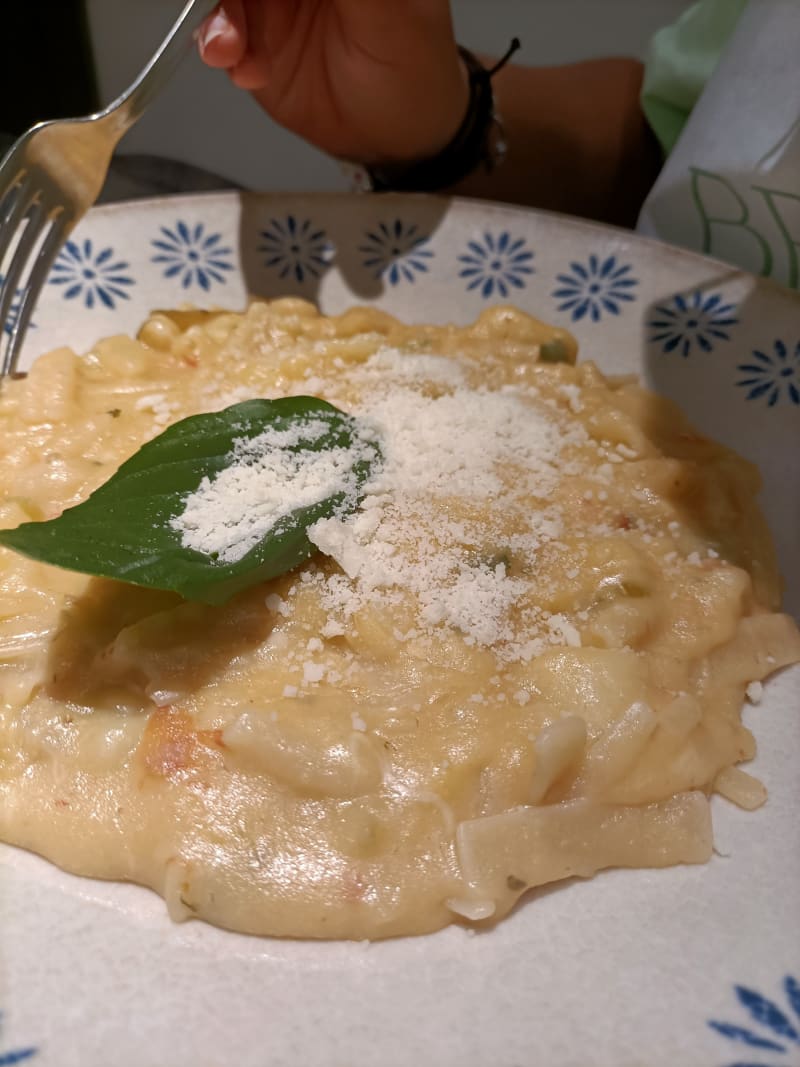 Brigida Cucina Napoletana, Naples