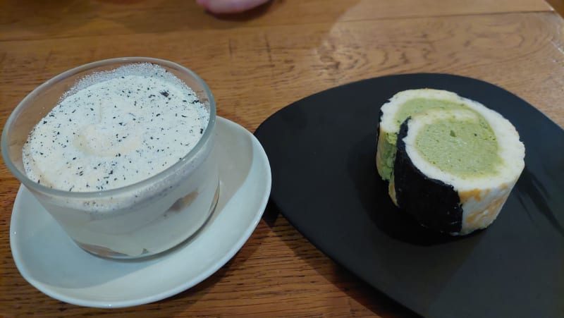 Tirais caramel, roulé Matcha/Wasabi. Complètement fou - Ai Hsu Table, Paris