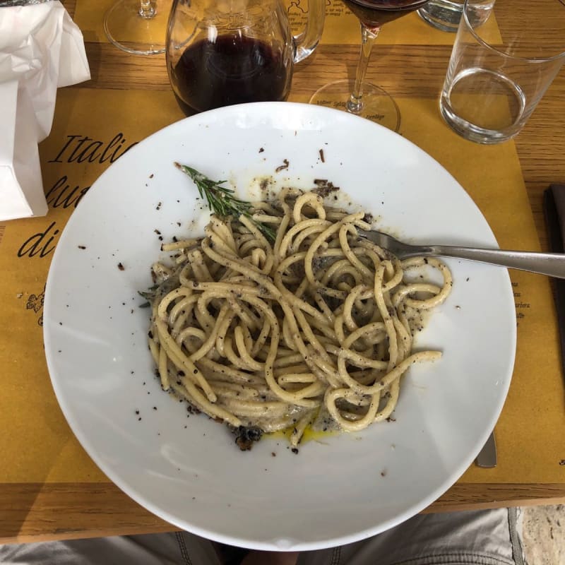 Umbricelli al tartufo  - Autentico - Caffè della Consolazione, Todi