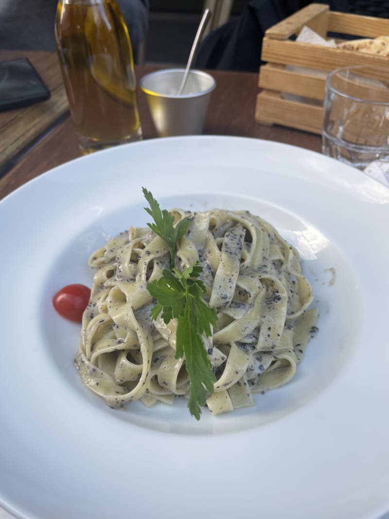 Tagliatelles aux truffes - Casa Toni, Paris