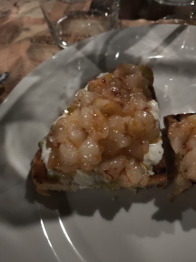 Crostone con tartare di gamberi - La Cantiniera, Racale