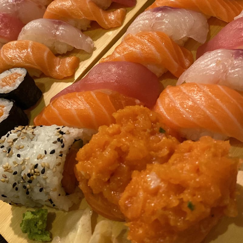 Nighiri, gunkan, Hosomaki e Uramaki  - Fujiyama Hot, Milan