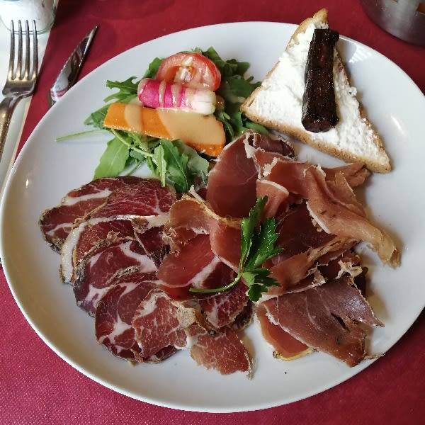 Le Vieux Moulin in Marseille Restaurant Reviews, Menu and Prices