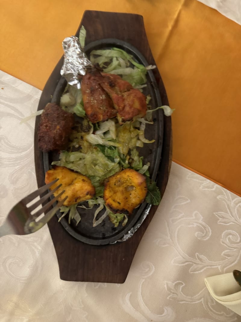 Tandoori Bites, Milan