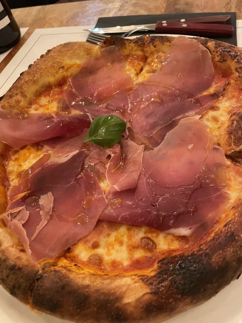 Pizzeria Maria, Lisbon