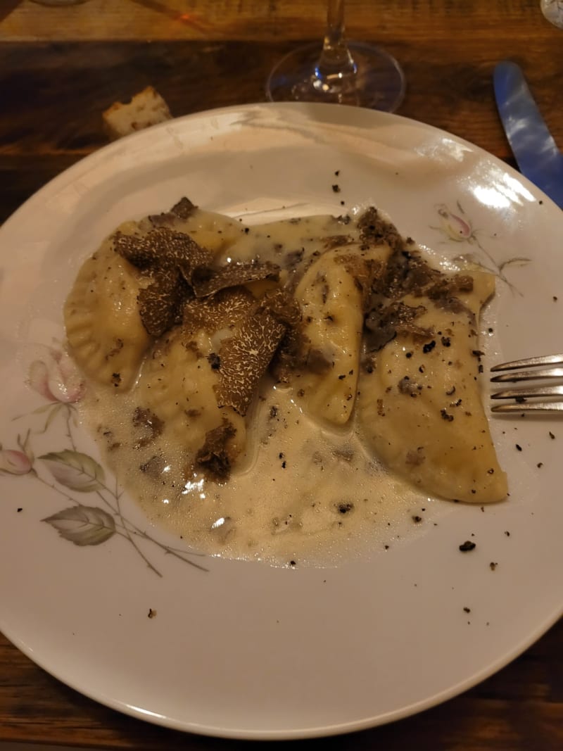Chiostro Cennini a Sarteano Menu, prezzi, immagini, recensioni e