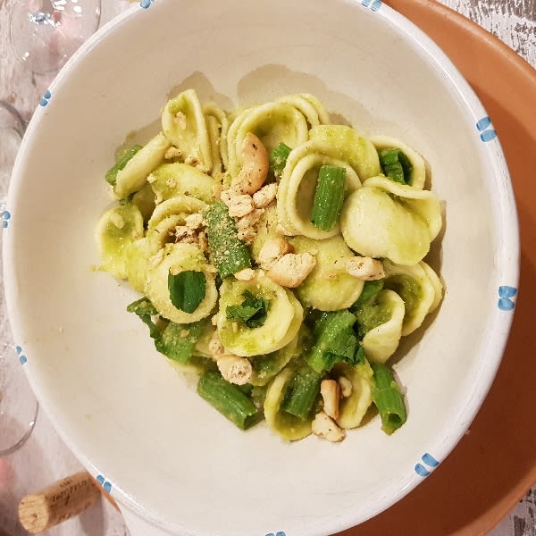 Orecchiette con tenerumi e taralli - La Massaria, Milan