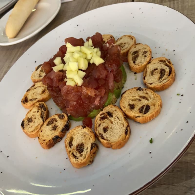 Tartar de atún  - La Pérgola - Hotel Ibersol Antemare Spa, Sitges