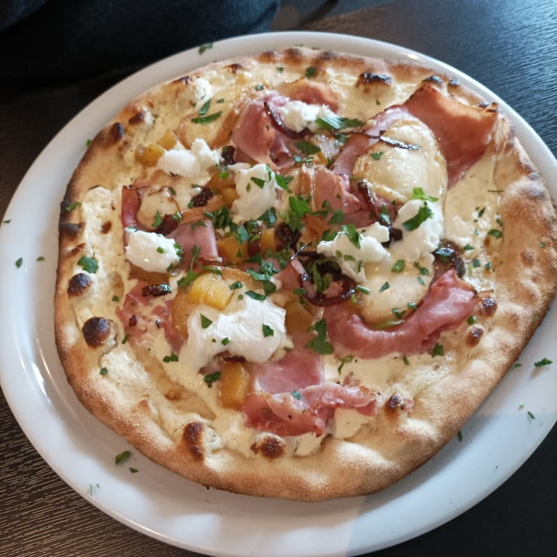 Restaurant L'Idéaliste à SainteLucesurLoire Menu, avis, prix et