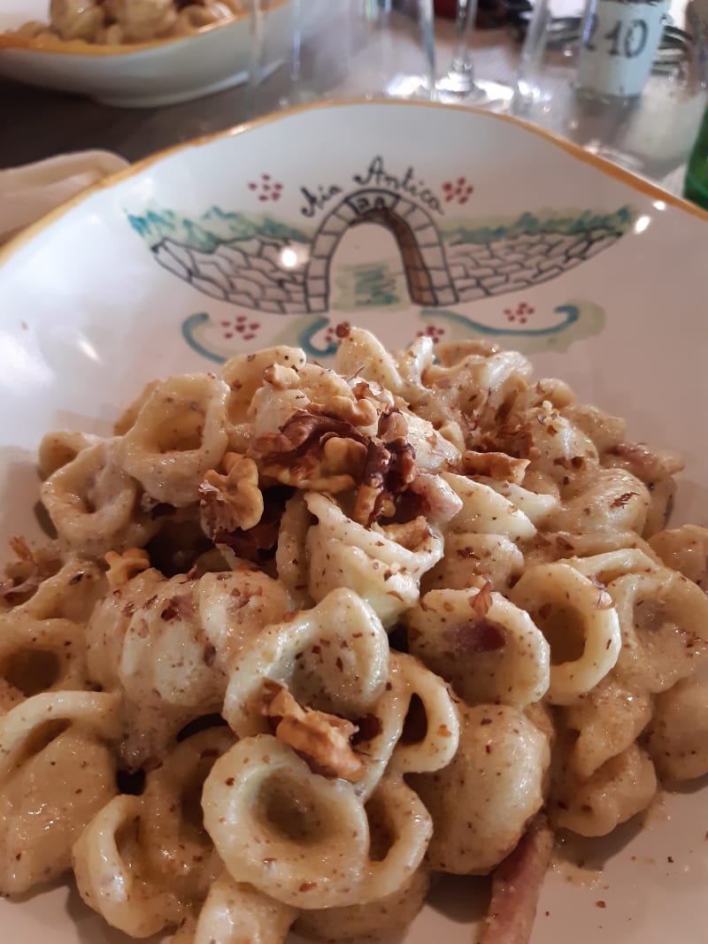 Orecchiette ma tutto e da gustare
 - Agriturismo Aia Antica