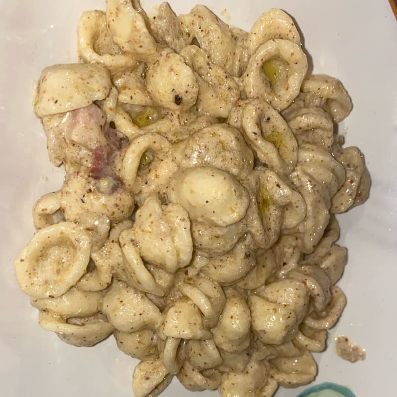 Orecchiette con speck e noci  - Agriturismo Aia Antica