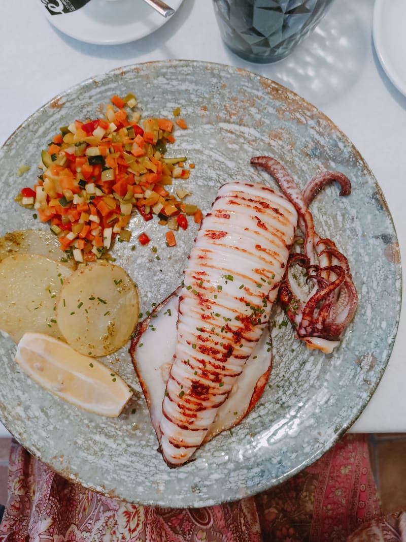 Lobster Fideuá - Picture of Gran Azul, Valencia - Tripadvisor