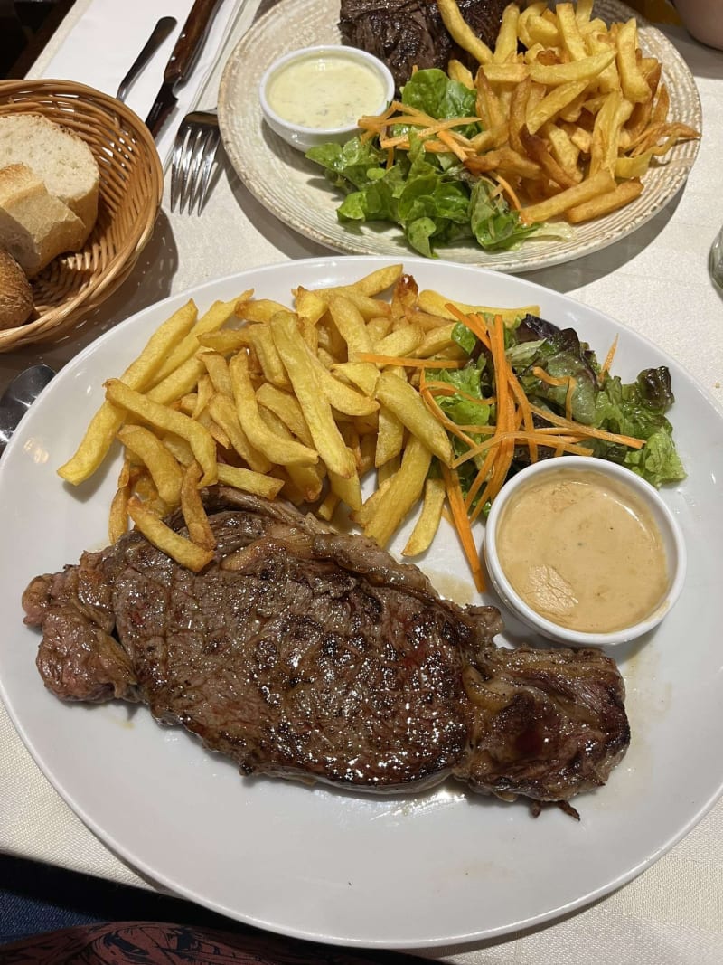 Le Royal Brasserie - Tabac , Versailles