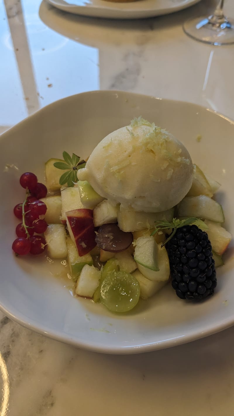 Living Room Bar & Kitchen in Geneva Restaurant Reviews, Menu and