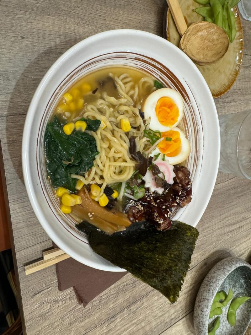 Mr Ramen, Milan