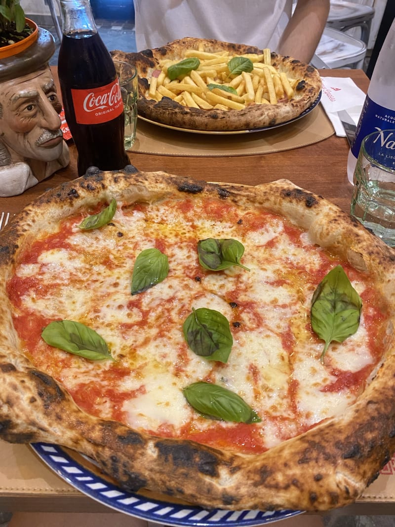 Vincenzo Capasso Pizzeria e Friggitoria, Naples