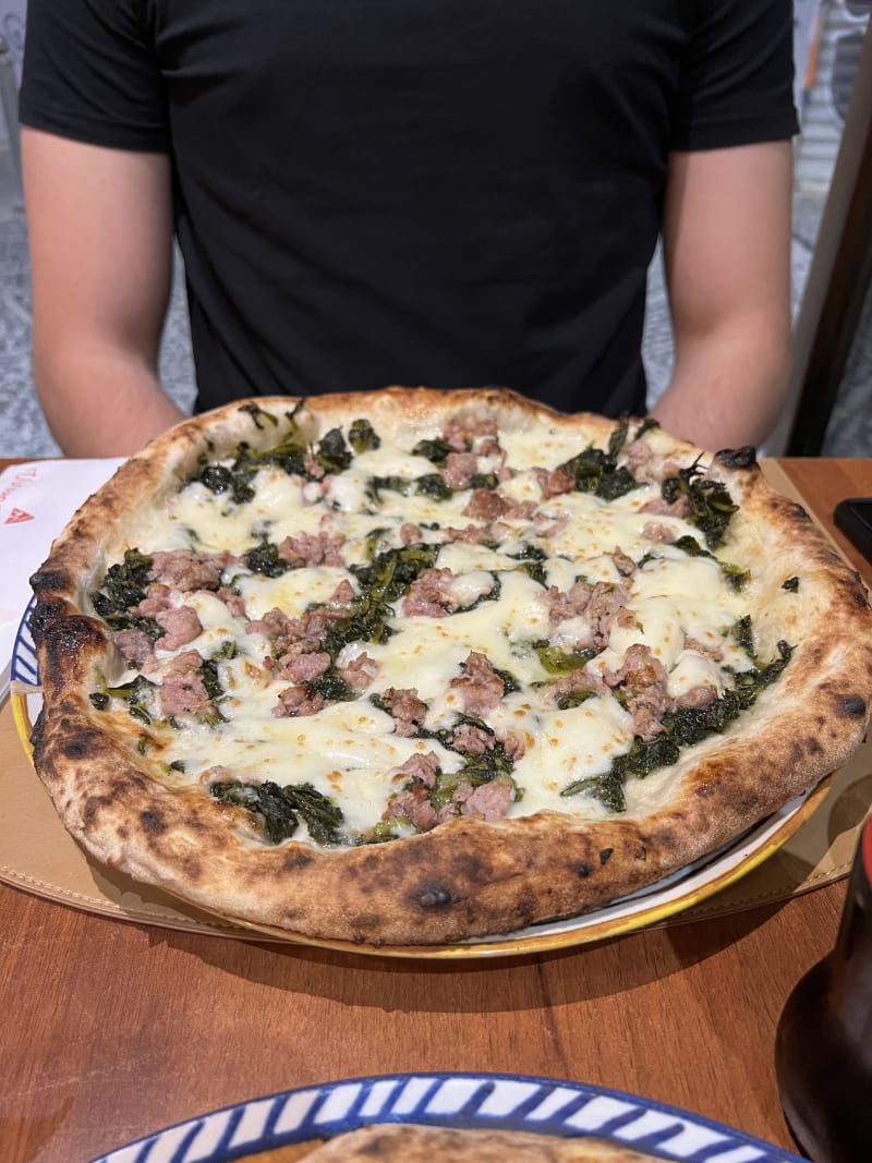 Vincenzo Capasso Pizzeria e Friggitoria, Naples