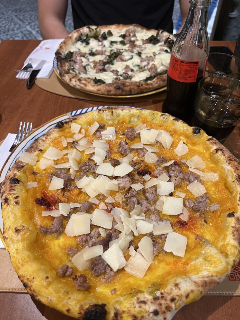 Vincenzo Capasso Pizzeria e Friggitoria, Naples