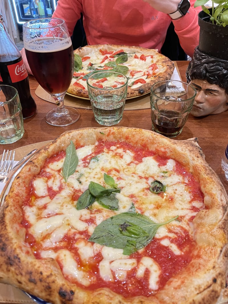 Vincenzo Capasso Pizzeria e Friggitoria, Naples