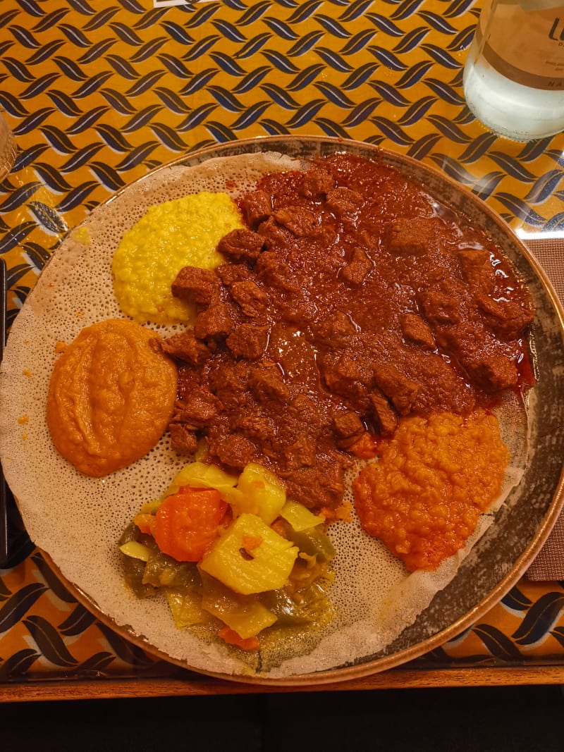 Injera, Milan