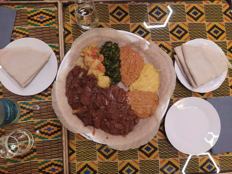 Injera, Milan