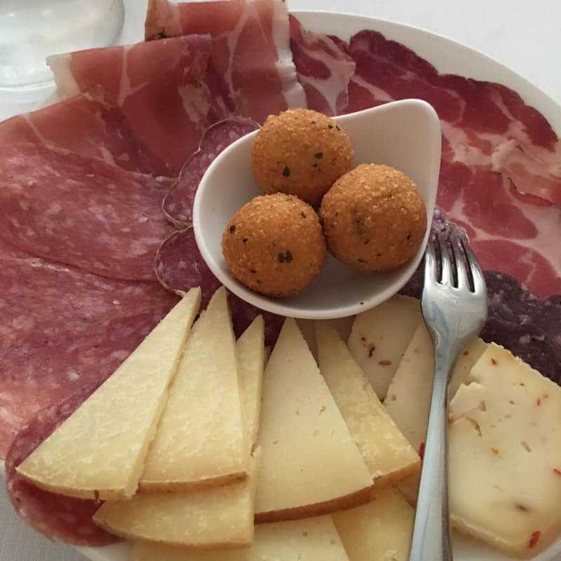 Antipasto misto - Taverna Ducale