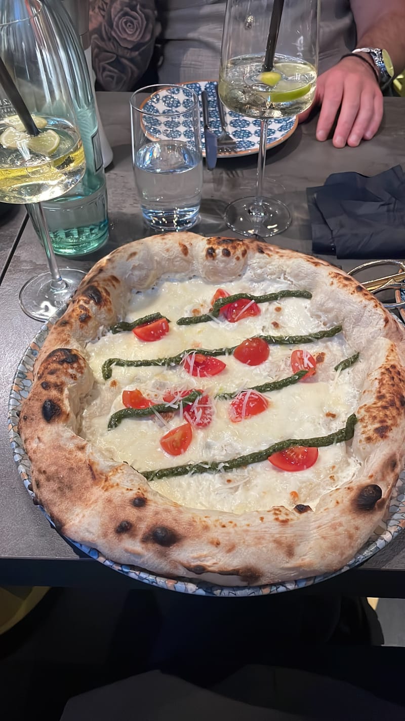 Fünf Neun Zwei | 592 | Modern Italian in Wiesbaden - Bewertungen ...