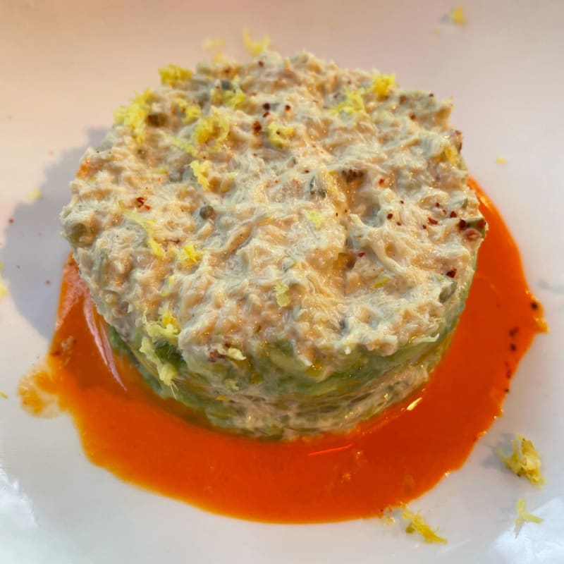 tartare d'avocats aux agrumes et tourteau - Miam, Paris