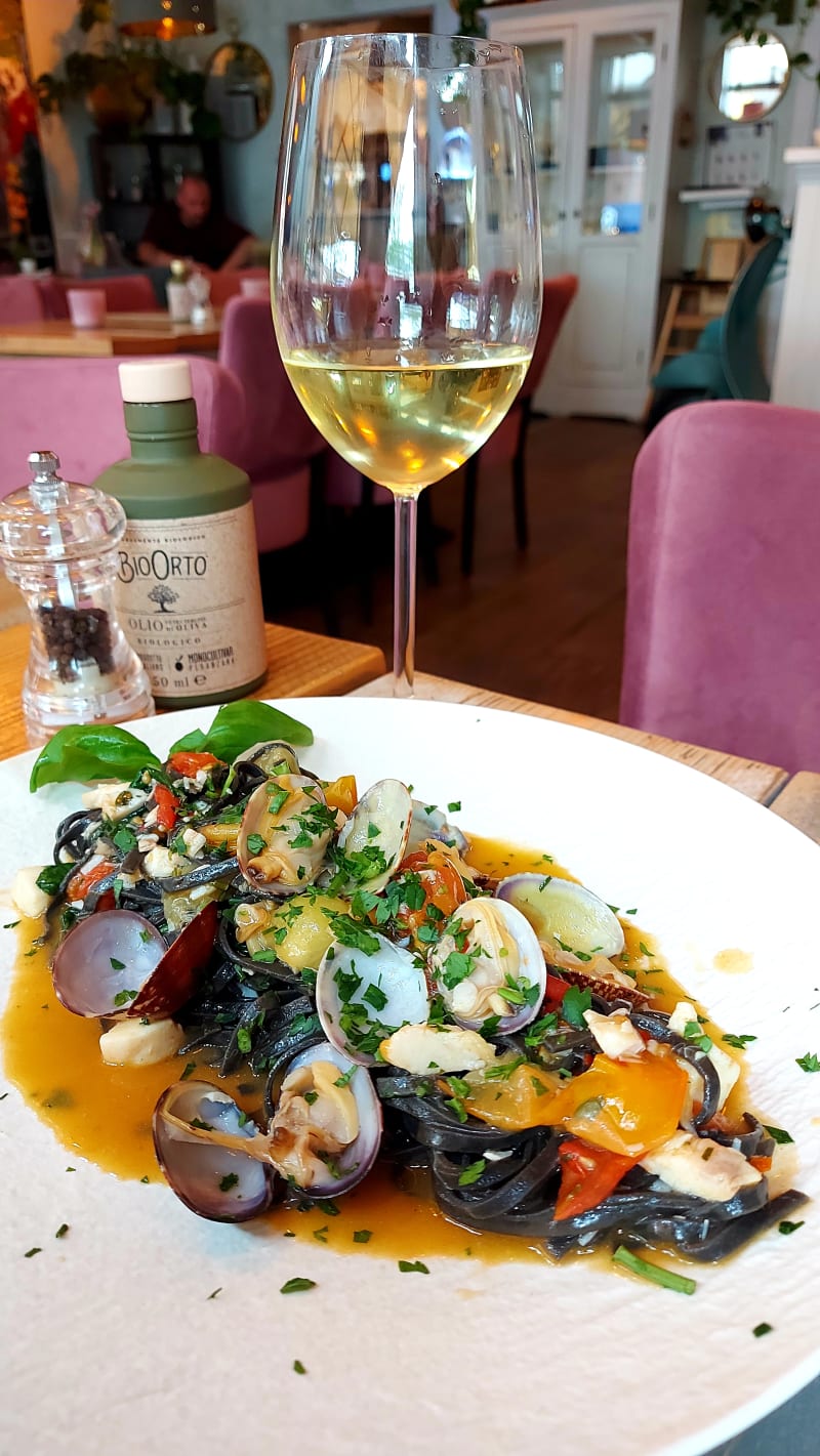 Osteria Bella Ciao in Amsterdam Restaurant Reviews, Menu and Prices
