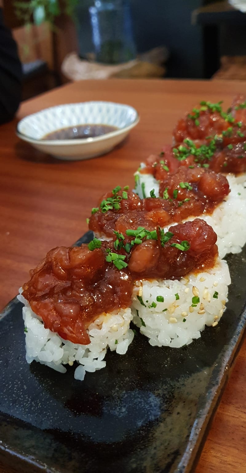 Spicy Sushi - Akashi Gallery, Barcelona