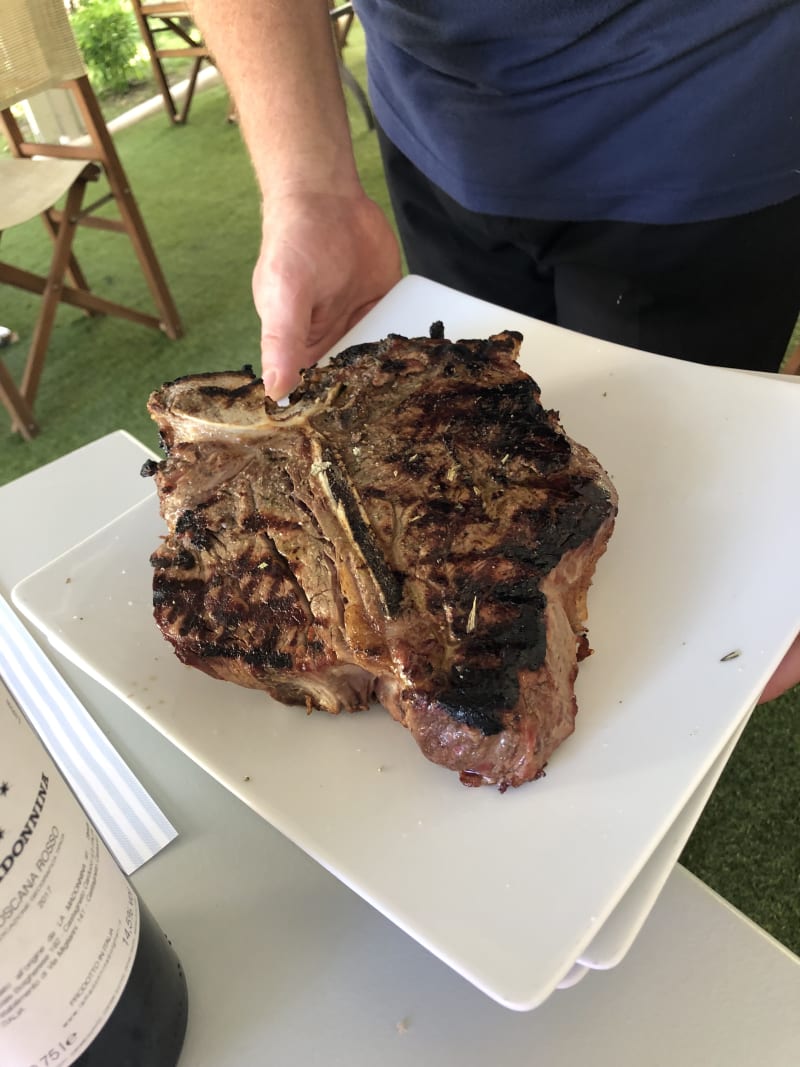 Bistecca fiorentina - La Taverna Toscana, Forte Dei Marmi