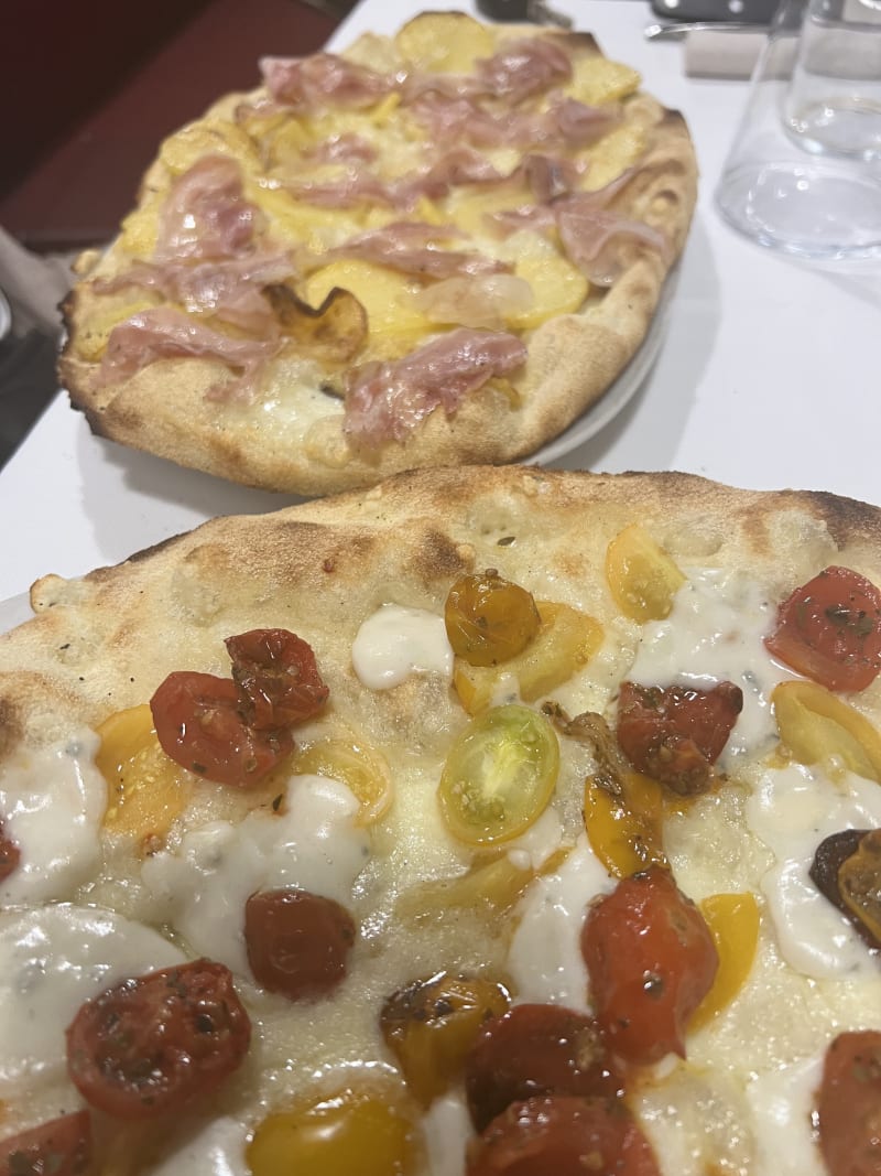 Pinsa e buoi dei... San Giovanni a Roma Menu, prezzi, immagini