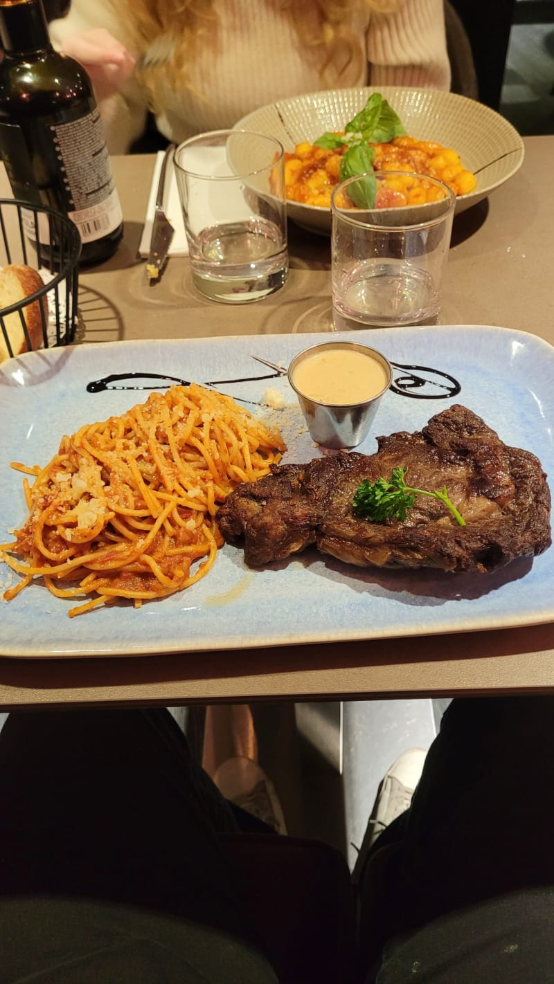 Il Sesto / Le Sixième Restaurant, Paris