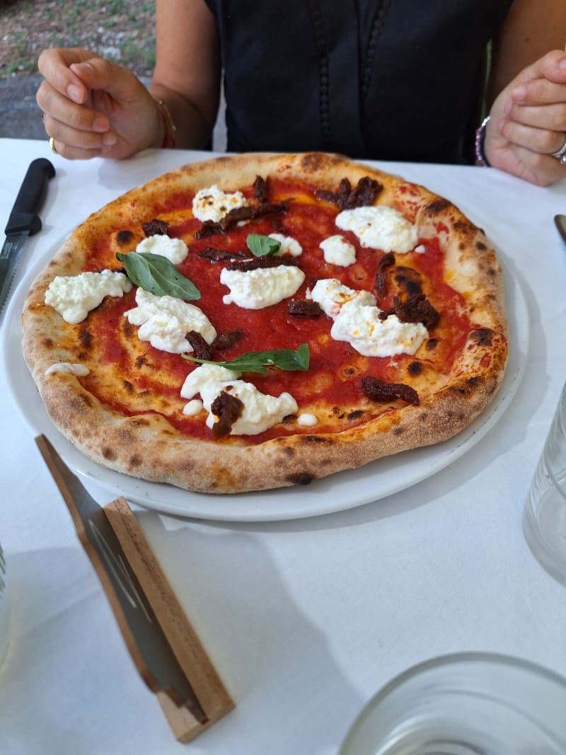 Ristorante pizzeria scegli te, Imola