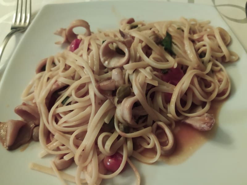 Linguine con calamari  - Europa, Castellammare Di Stabia