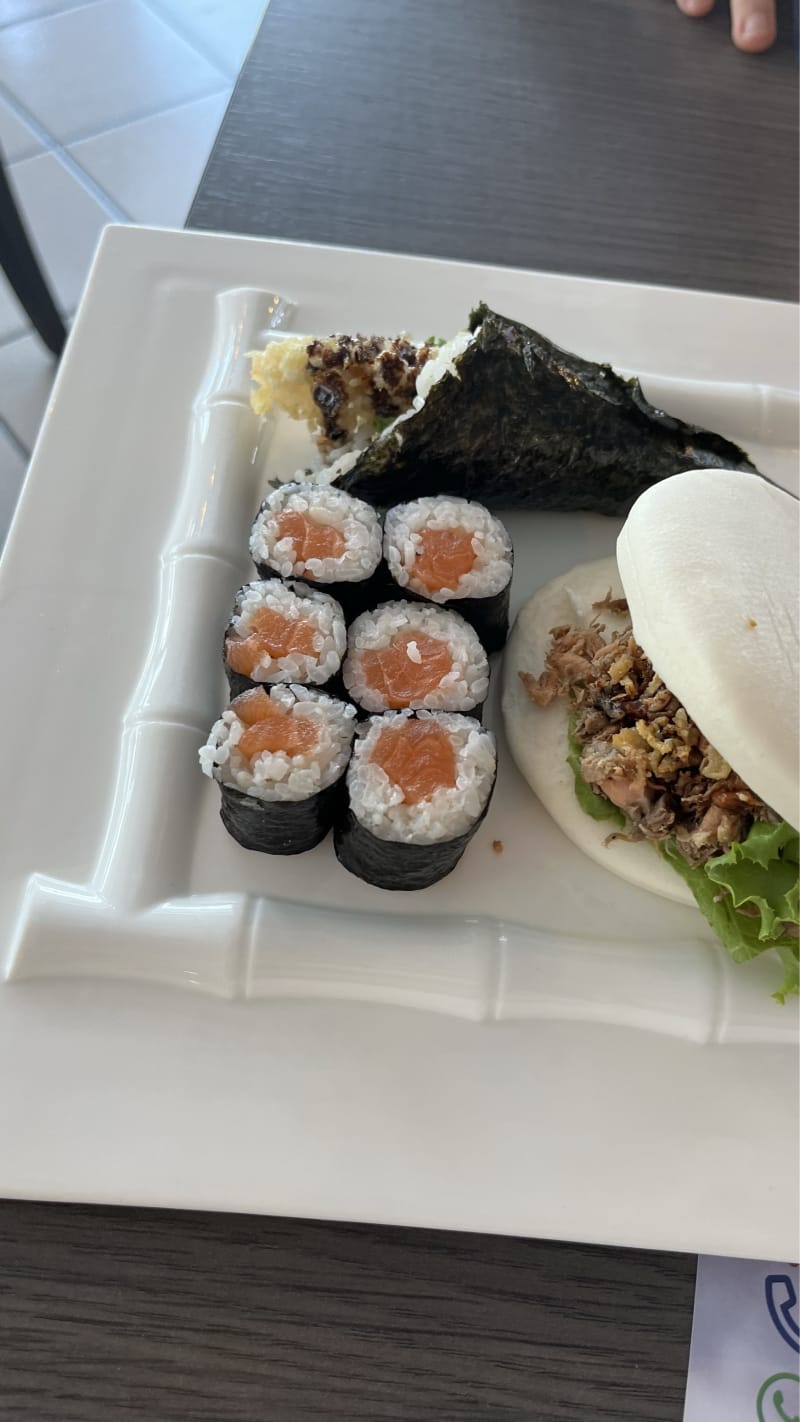 Snow sushi