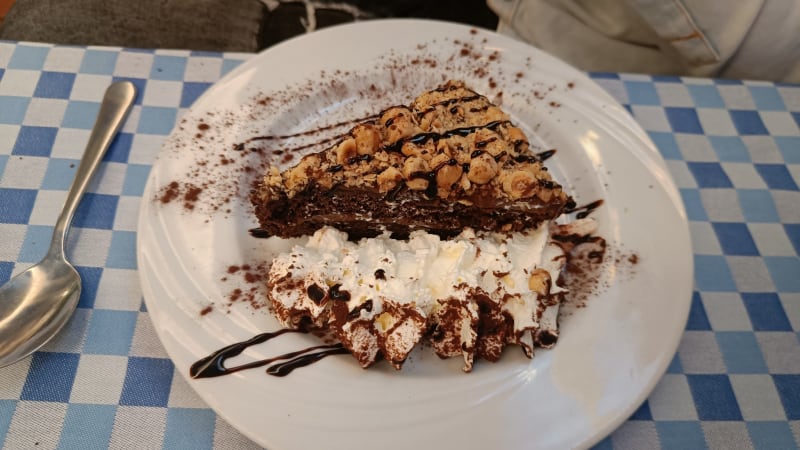 O' Vesuvio, Trezzano Sul Naviglio