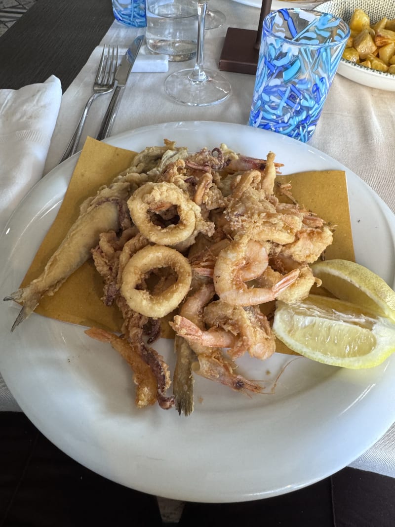 Gran fritto di pesce - Lungomare Cucina e Pizza, Castellammare Di Stabia