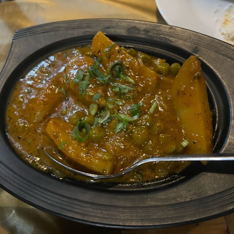 achari chicken curry - indian hotel style - glebe kitchen