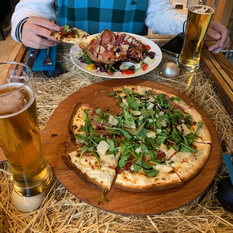 Tarte flambee  - Larmes de Vin, Sélestat