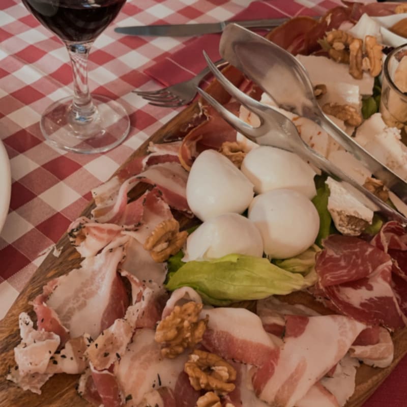 homemade appetizer - 8 hot and cold dishes for 2 people - Trattoria 52, Nocera Inferiore