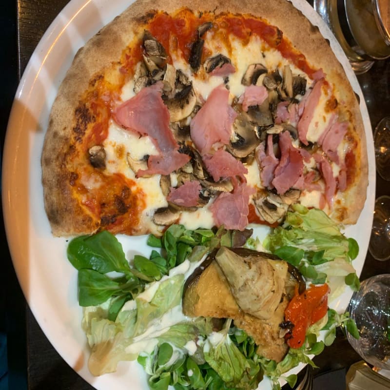 Demie Pizza salade  - Le Soprano - Poissy, Poissy