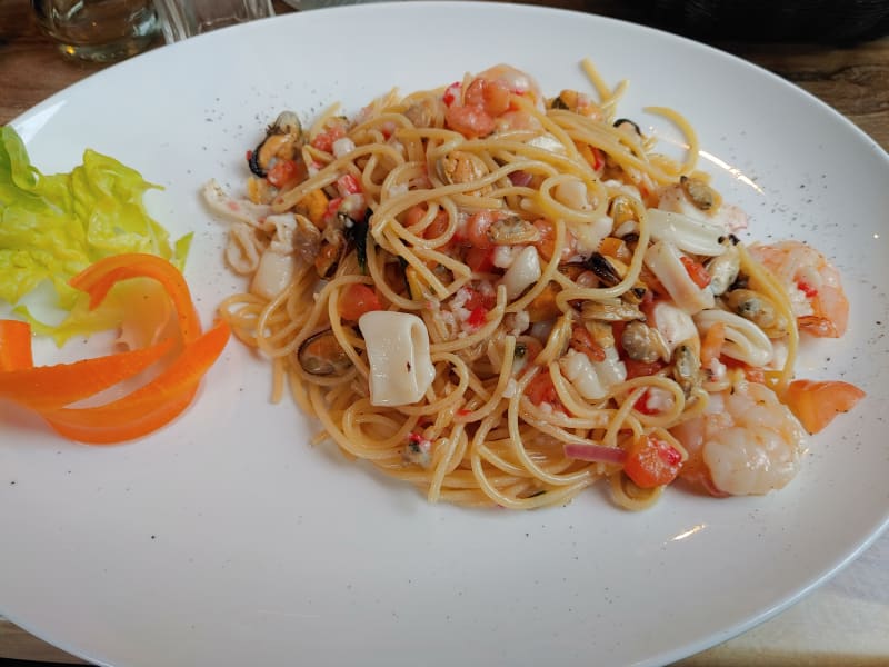 Seafood spaghetti - Ristorante Pizzeria La Corte, Arnhem