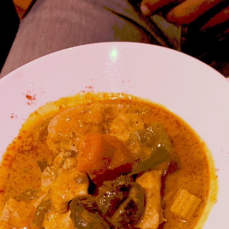 Poulet curry - Mise en Saine, Boulogne-Billancourt