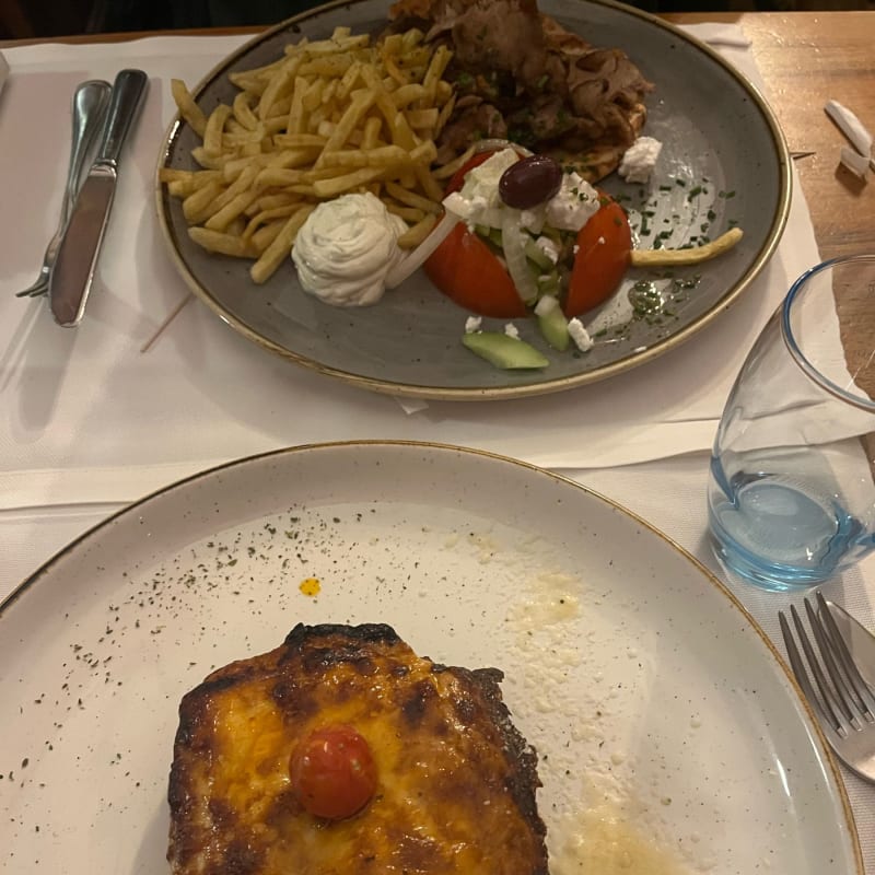 Gyros et moussaka - Le Lyrique, Lausanne