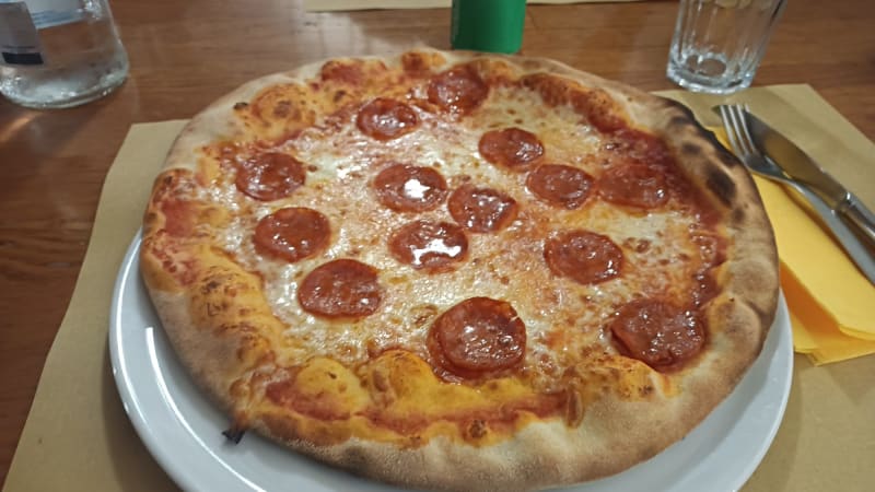 Fanos Trattoria Pizzeria