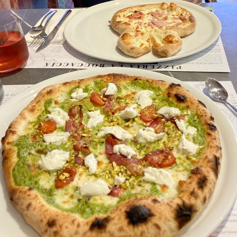 Pizza adulte et enfant  - La Boccaccia, Wasquehal