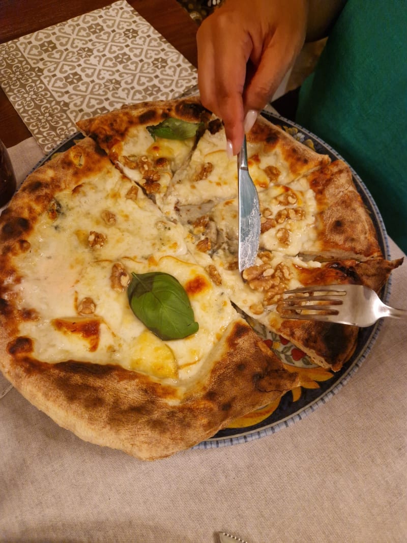 Pietra - Pizza Gourmet Partenopea